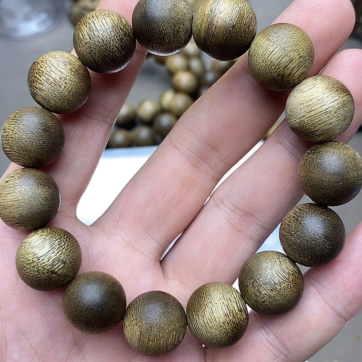 沉香沉香碎屑越南芽庄野生沉水1.5白棋楠34号