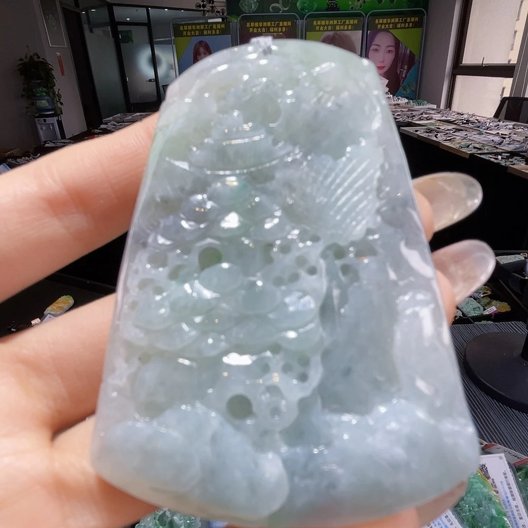 颈饰未镶嵌翡翠一