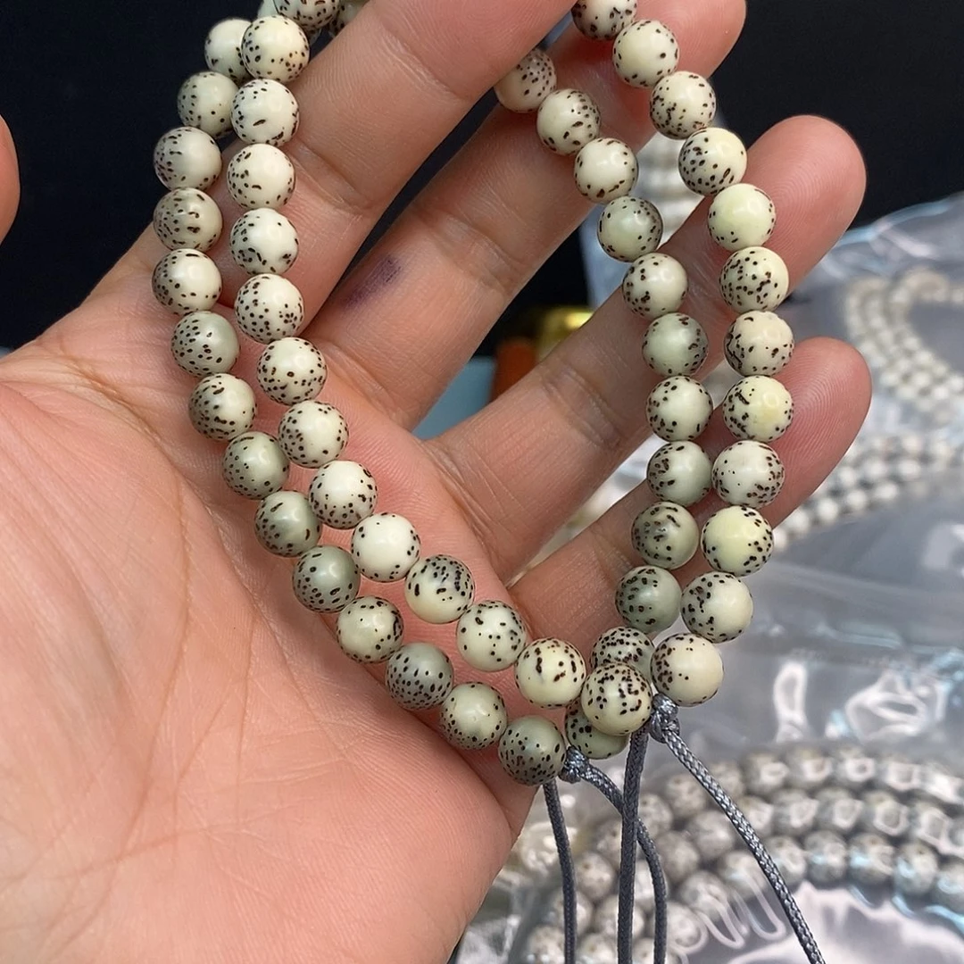 星月菩提手串8大留白手持