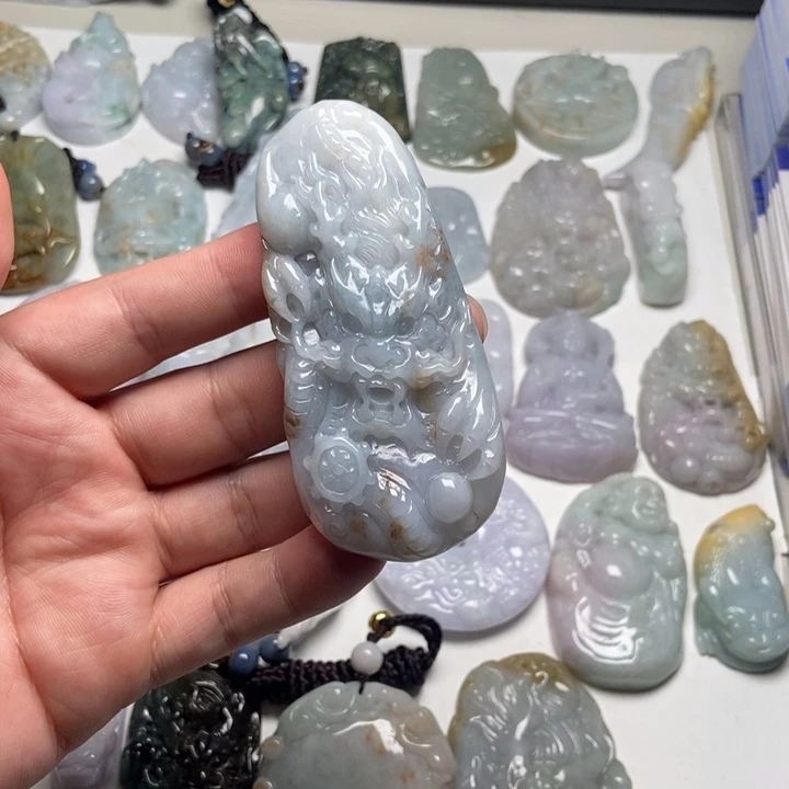 颈饰未镶嵌翡翠龙牌45
