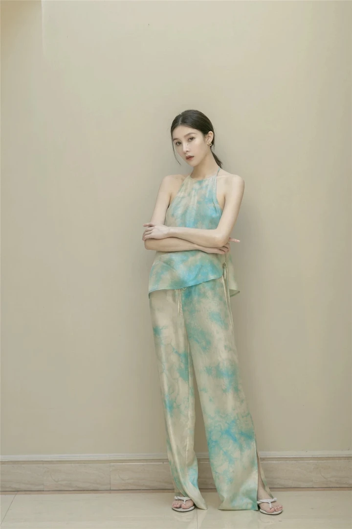 冰雪丝睡衣女夏季复古休闲两件套挂脖绑带露背上衣女士扎染家居服