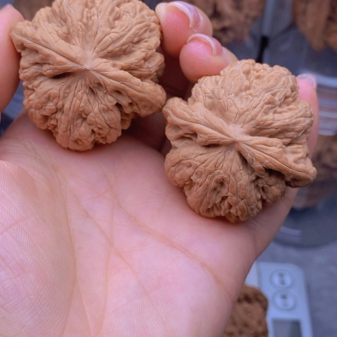 文玩核桃吊坠大*兄粗筋43全品