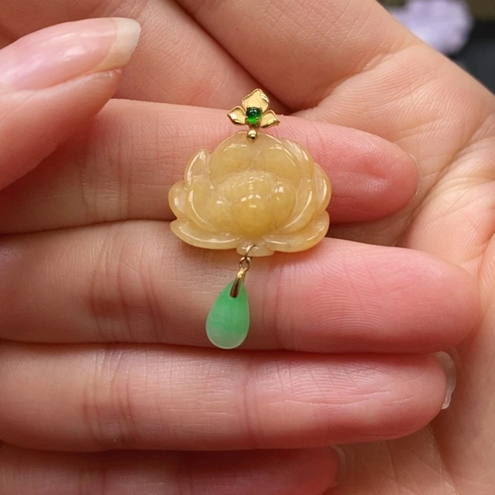 翡翠颈饰未镶嵌吊坠