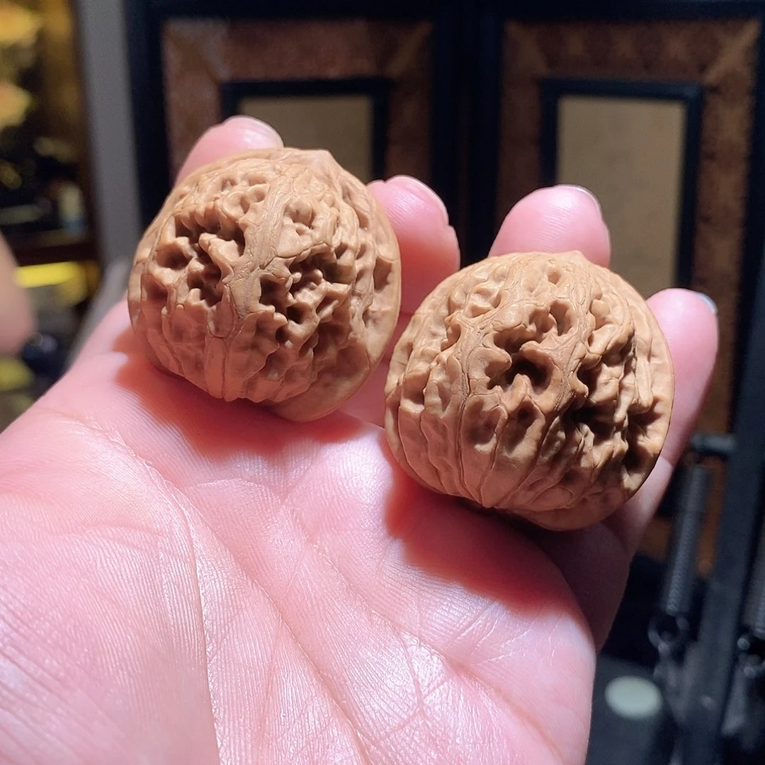 文玩核桃把件39边40肚凤凰台全品