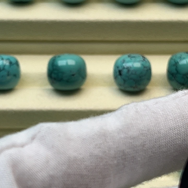 一***酒绿松石未镶嵌珠宝奇石9.7m