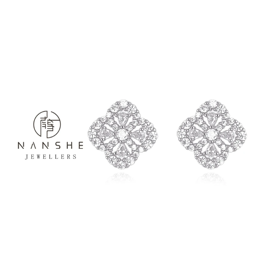 NANSHE/南奢 精致小巧四花耳钉时尚