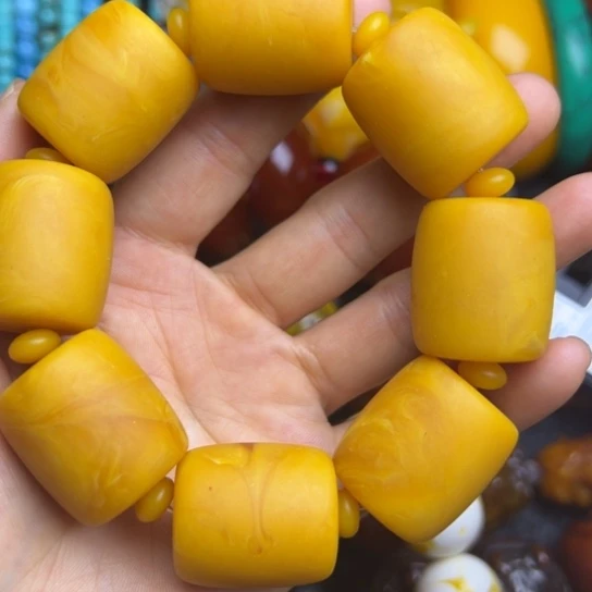 琥珀未镶嵌手链蜜蜡