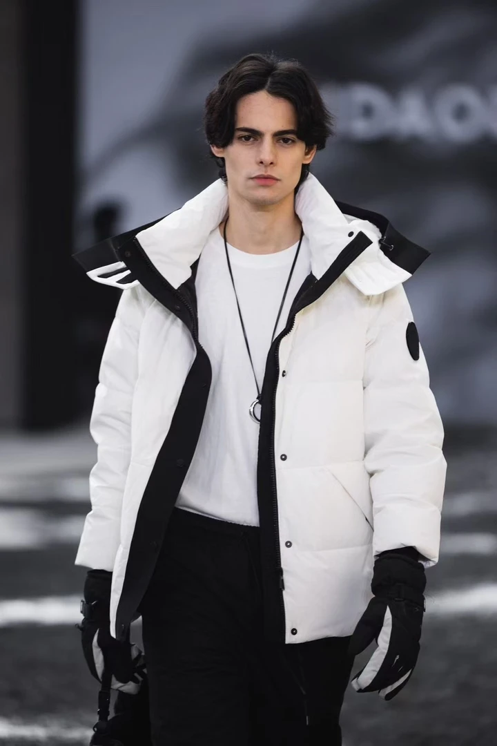 24冬季新款休闲时尚面包288908黑色白色