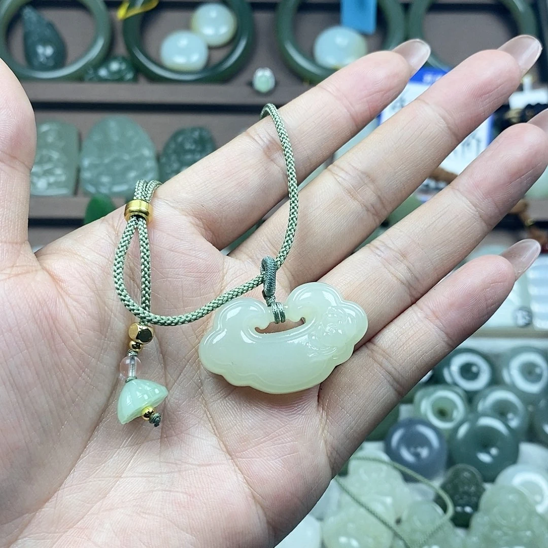 洋***羊颈饰未镶嵌和田玉平安锁0602