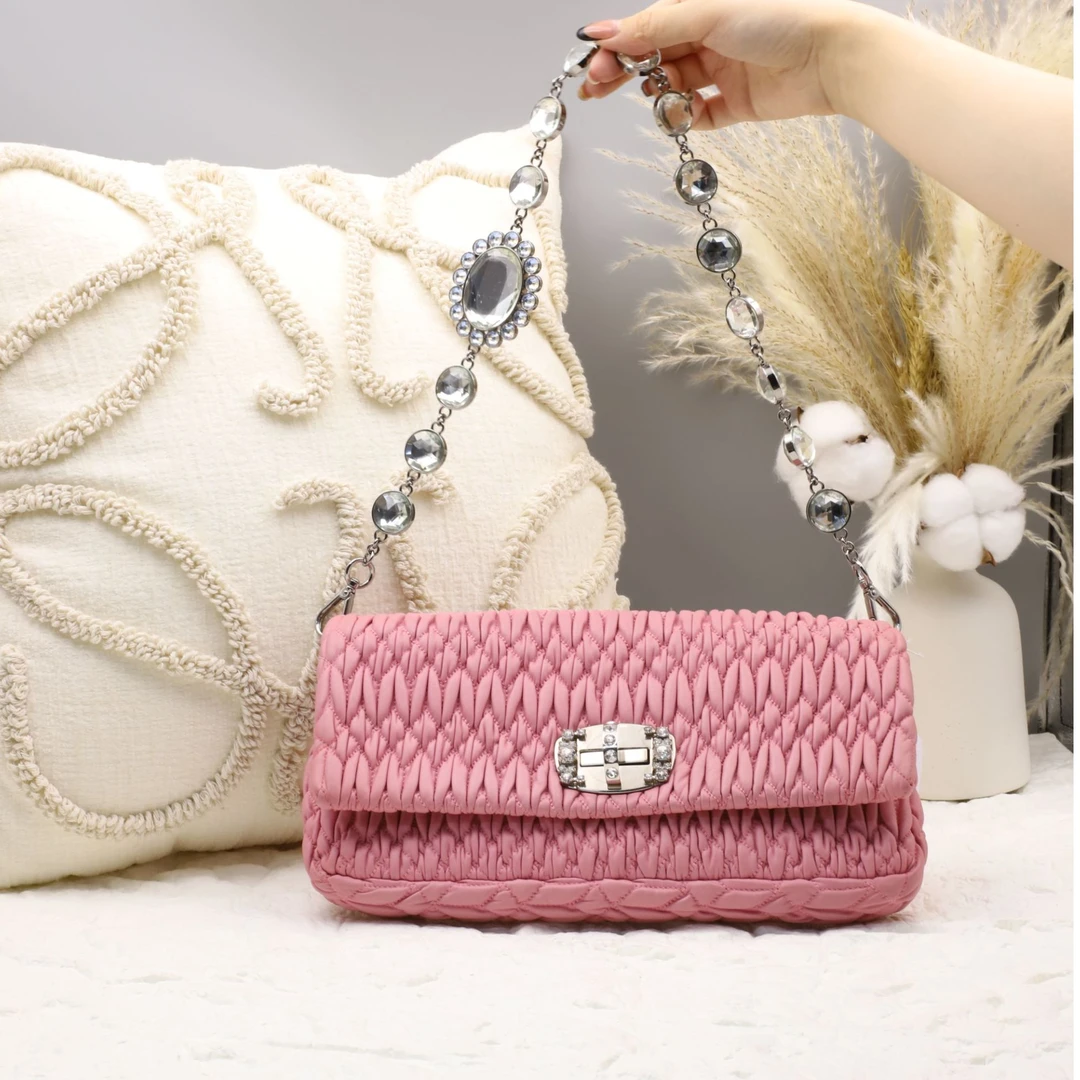 95新 MIU MIU/缪缪 95新 MIUMIU 粉色 宝石褶皱包 单肩包