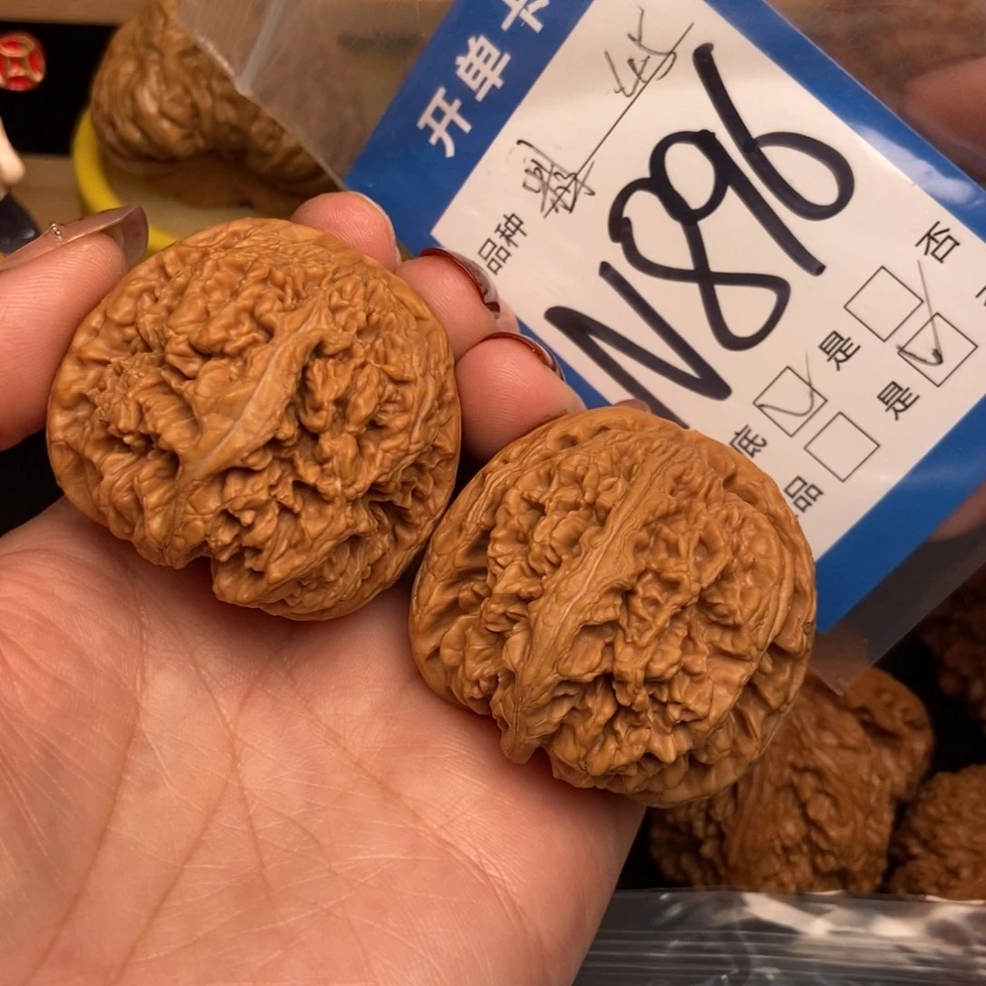 桃核吊坠核桃粗筋