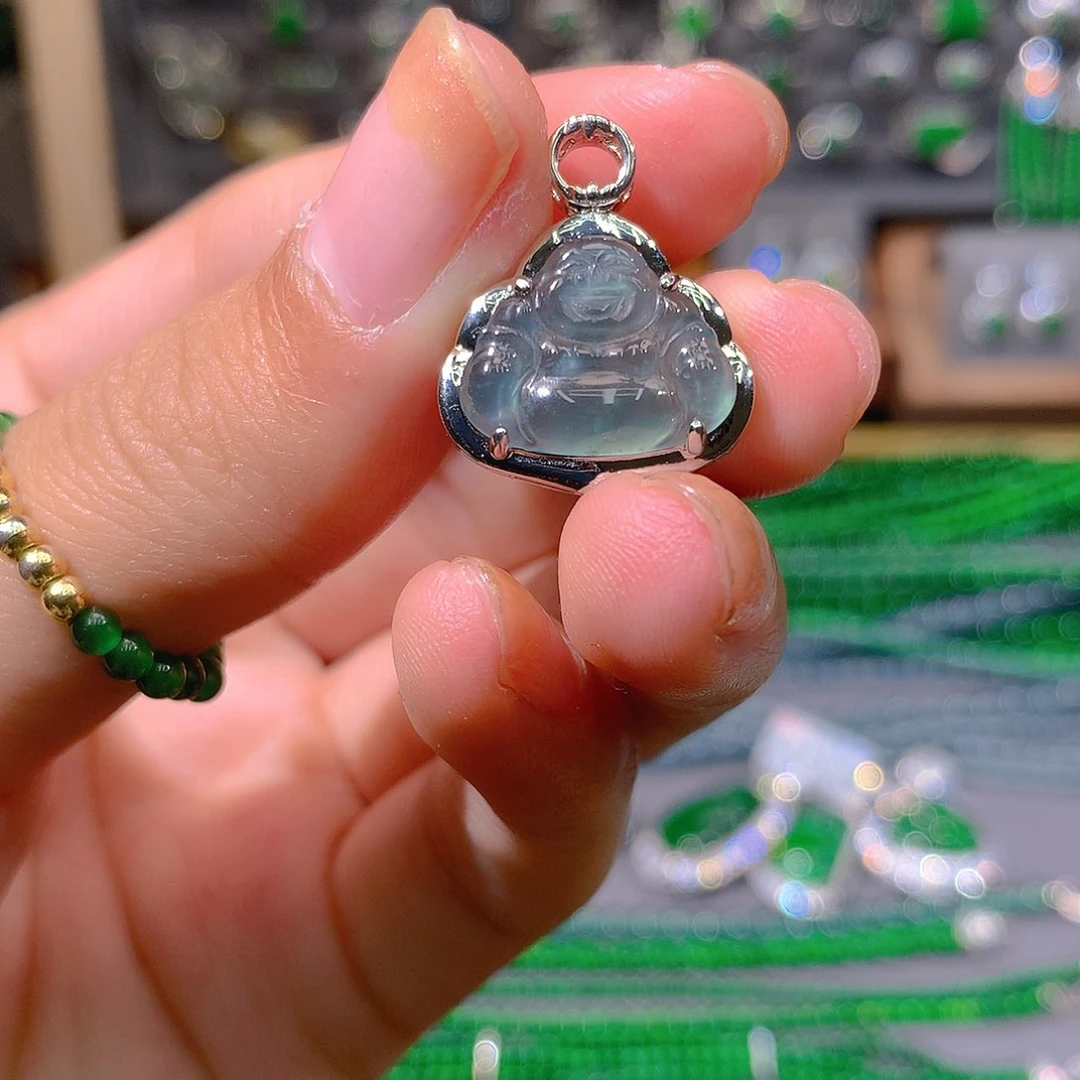 翡翠耳饰未镶嵌天然翡翠