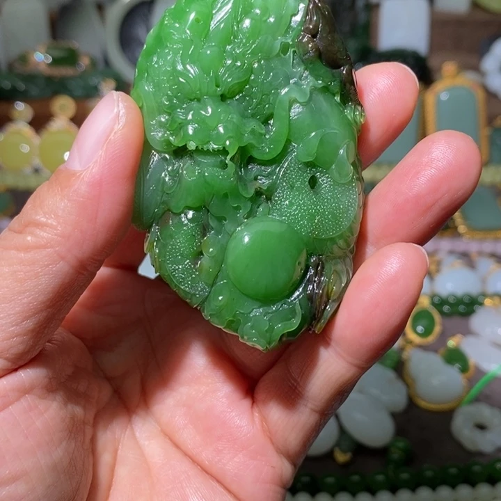 和田玉（碧玉）未镶嵌颈饰