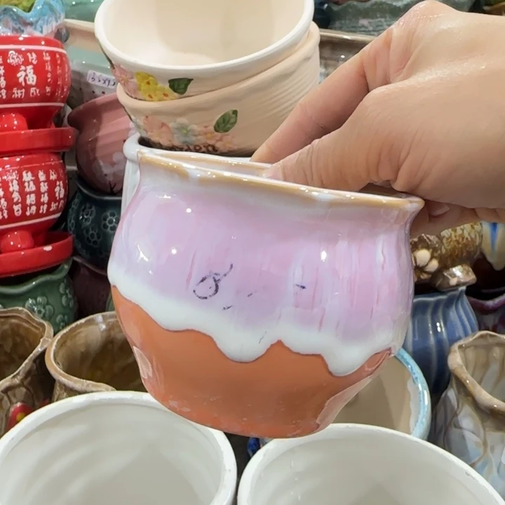 凑9块包邮，有孔，不清楚问客服