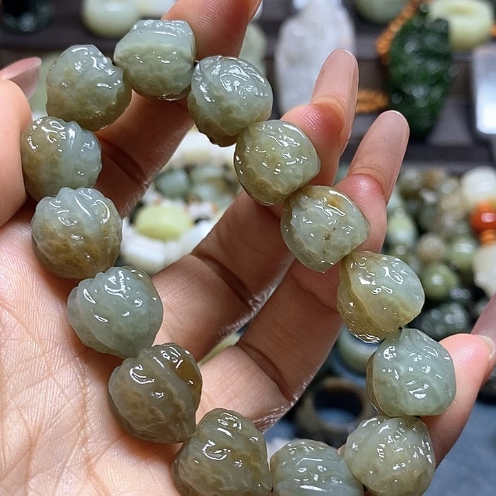 手串未镶嵌和田玉