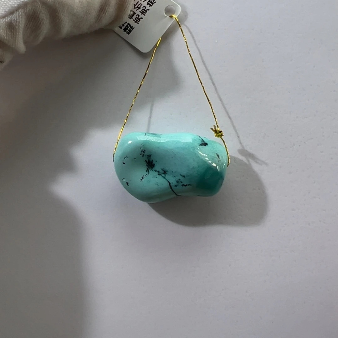 绿松石未镶嵌挂件