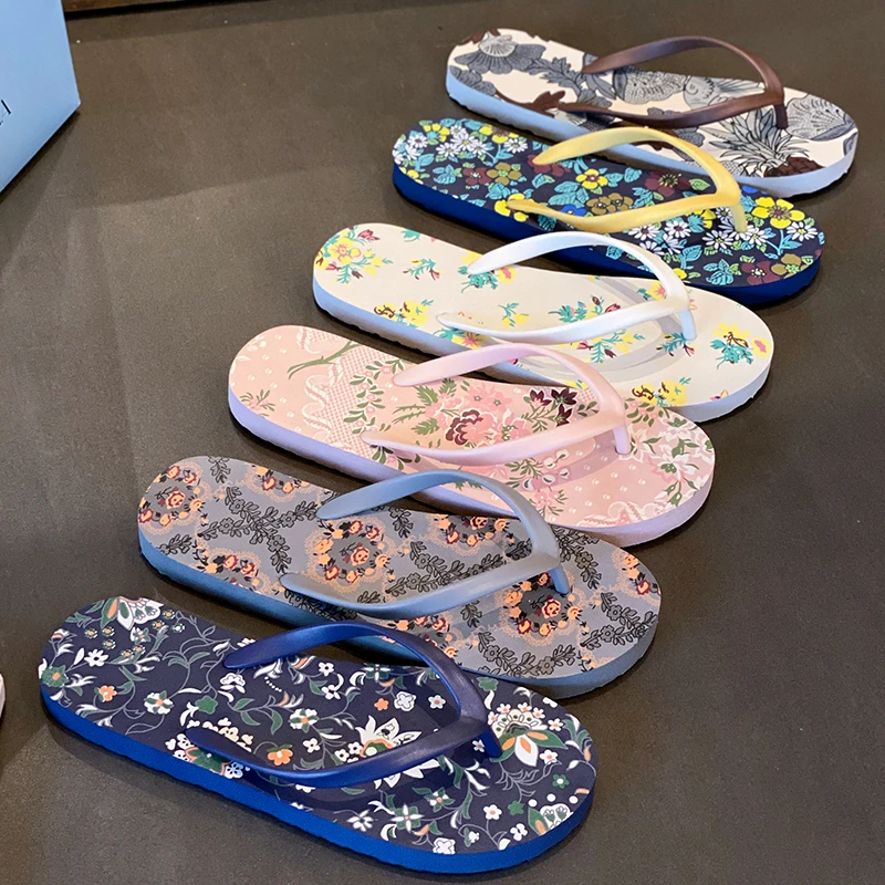 夏季网红人字拖女ins潮凉拖海边时尚夹脚垃圾袋高颜值家用纸巾