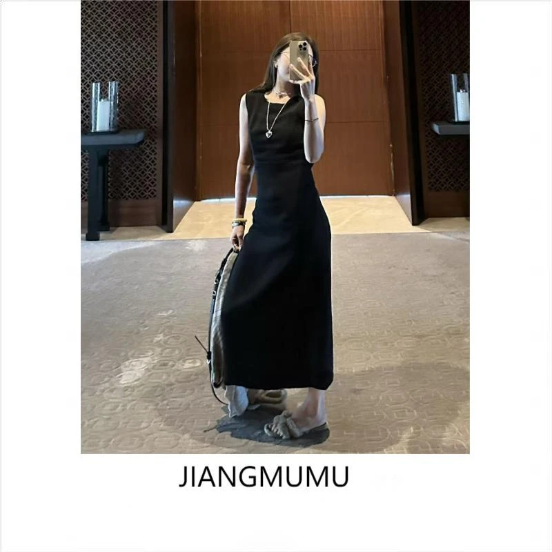 084自制款连衣裙