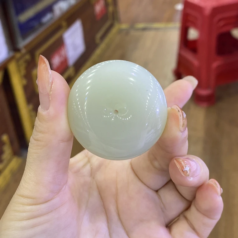 和田玉青海料平安扣晴白40左右高品质