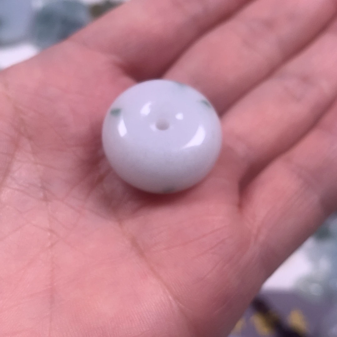 翡翠未镶嵌颈饰翡翠平安扣