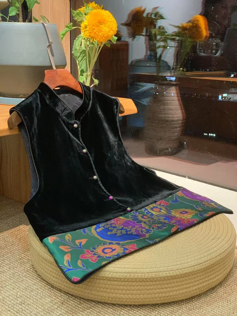 [王千千] 【琉璃醉】 现代中式2024年新款复古丝绒中式马甲女