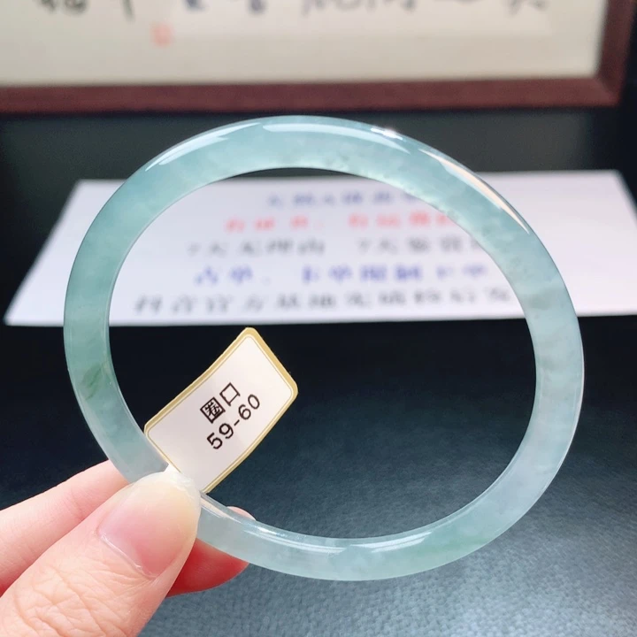 翡翠未镶嵌手镯翡翠手镯30