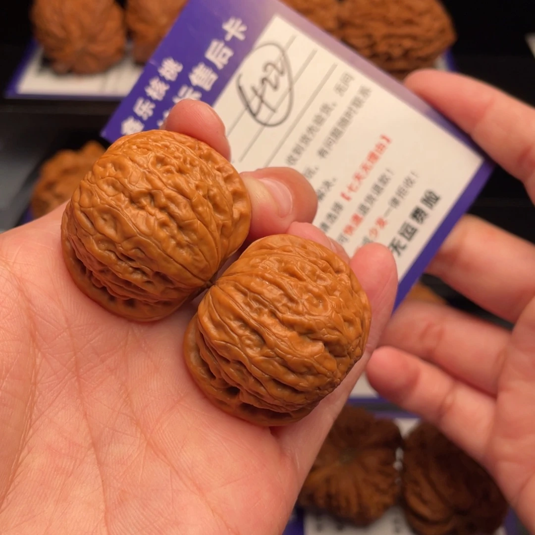 文玩核桃把件铁锤35