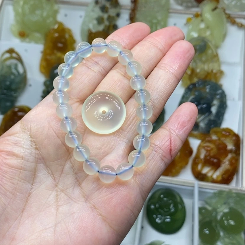 【闪购商品】未镶嵌蛇纹石玉颈饰胖****瘦