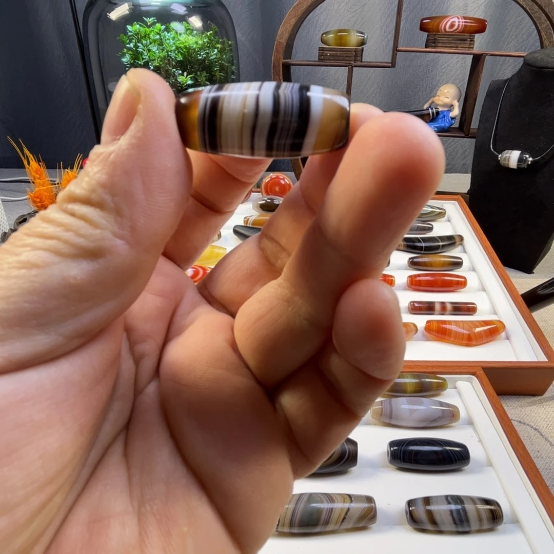 玛瑙/玉髓未镶嵌珠宝半成品