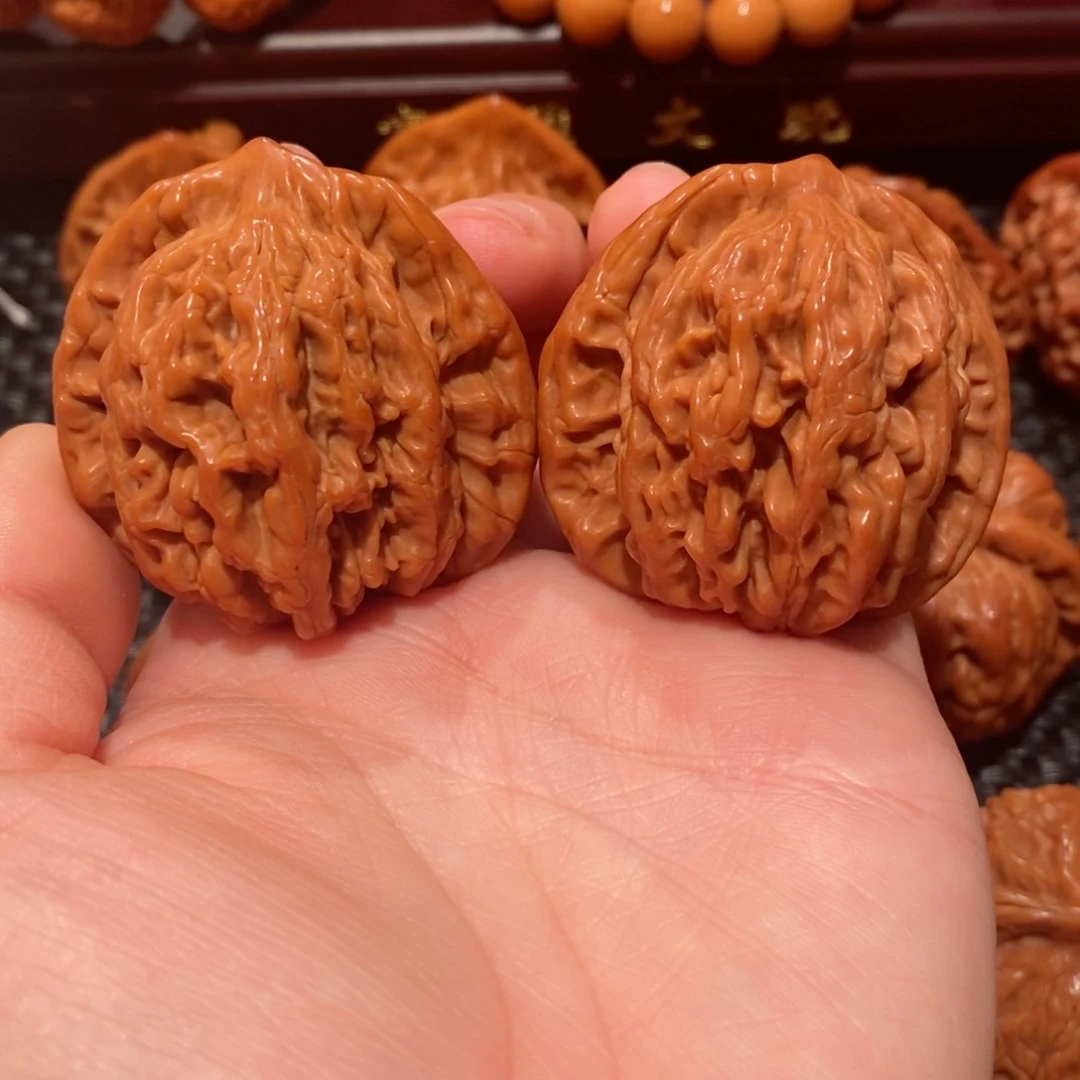 文玩核桃把件泰***奇虎头