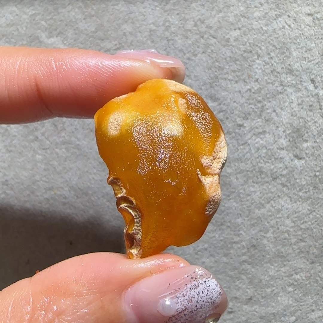 吴***3定制琥珀未镶嵌专拍