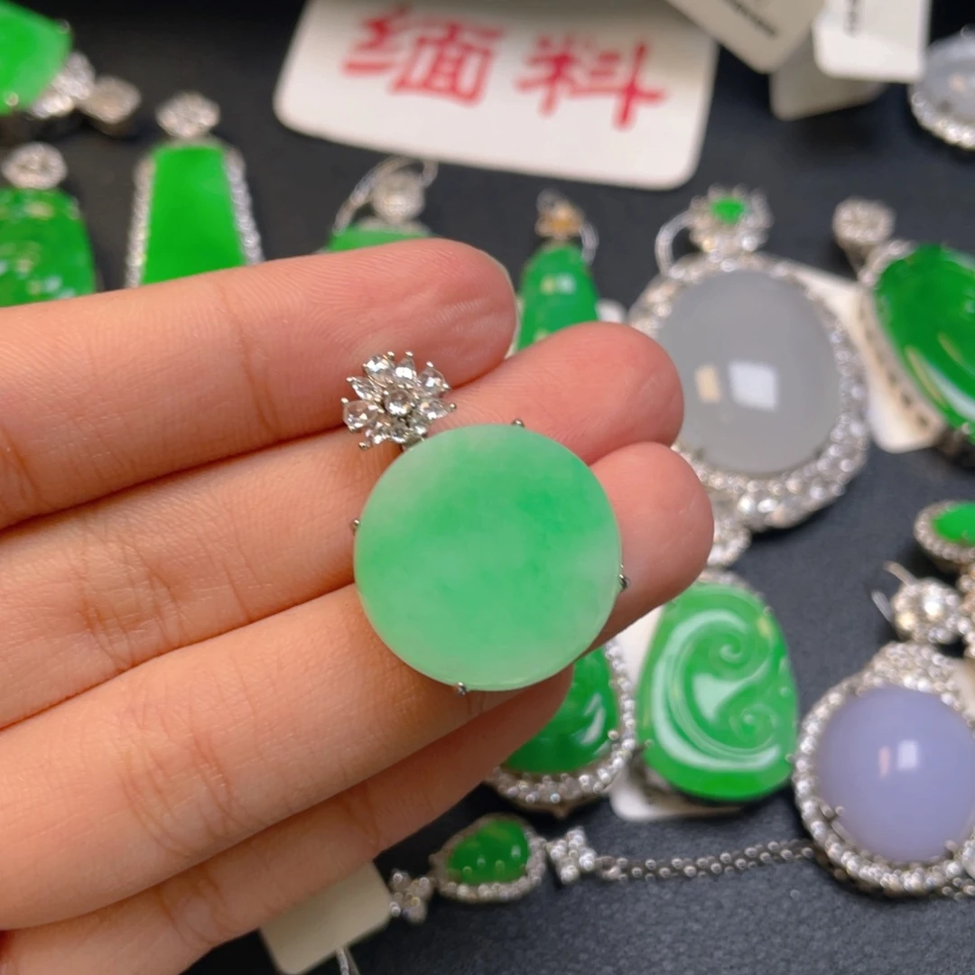 翡翠银S925镶嵌颈饰