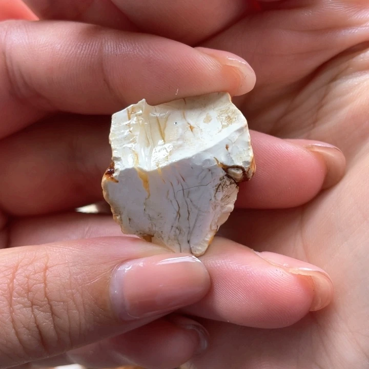 定制蜜蜡未镶嵌史*?原石