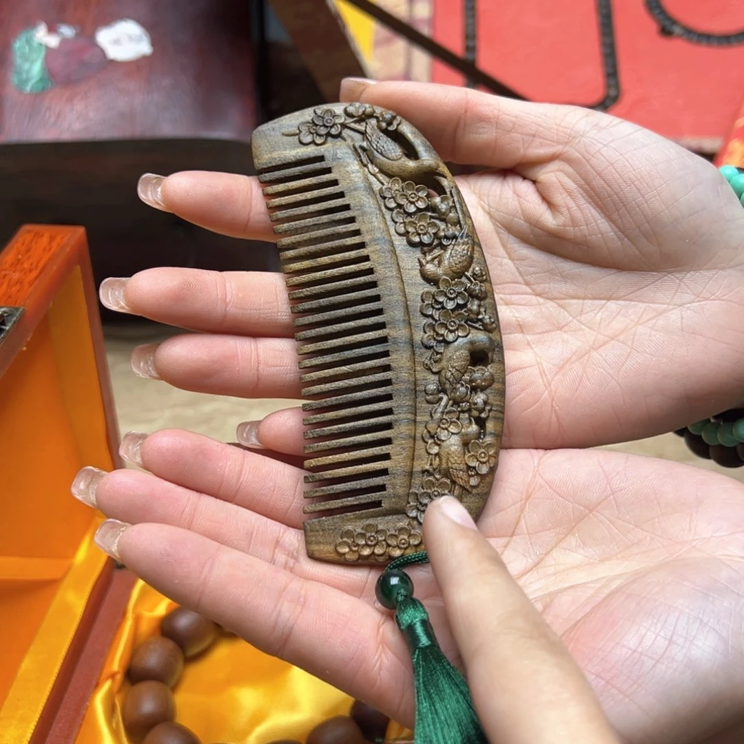 大叶紫檀（黑酸枝木类）