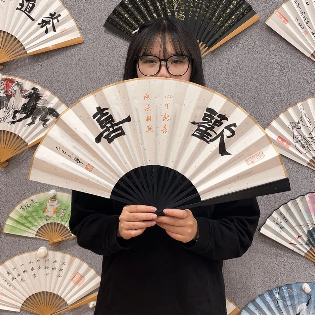 国画10寸-仿乌木福利折扇（默认粘好） 