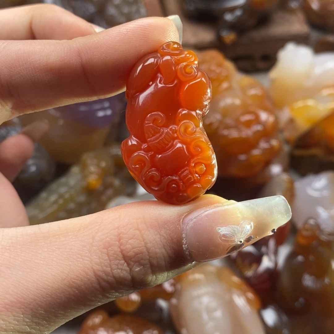 玛瑙/玉髓未镶嵌颈饰