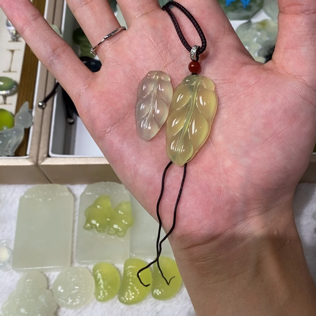 安***华未镶嵌岫玉吊坠(赠链)