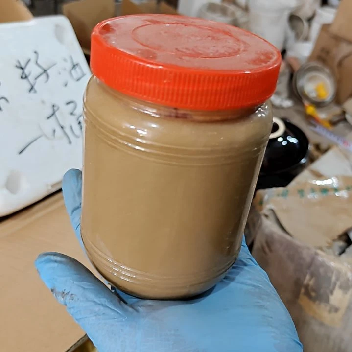 瓷片盘子碗茶壶啥都有