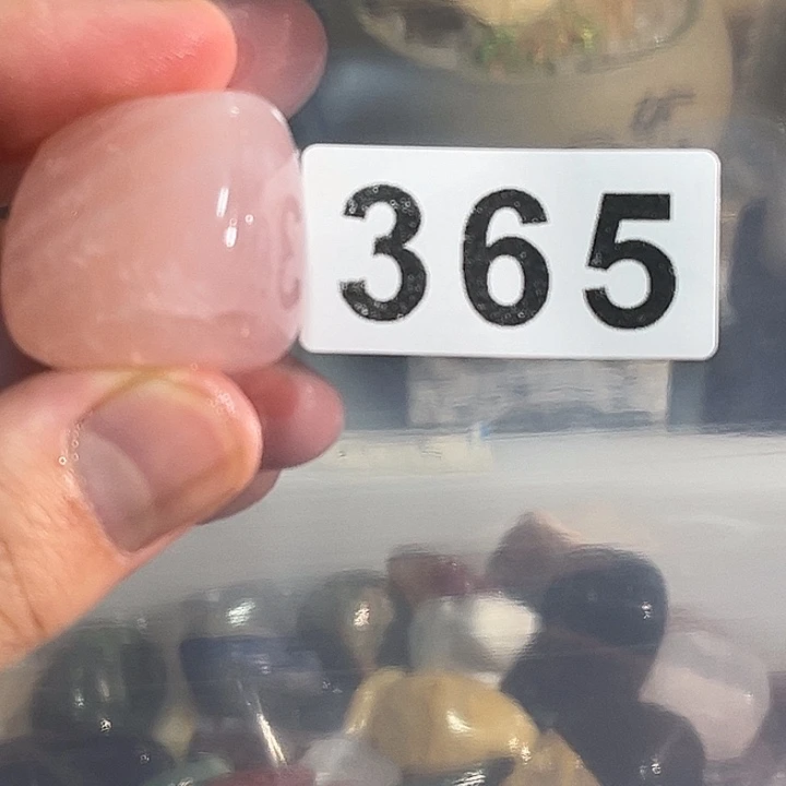 未镶嵌水晶大型摆件（非配饰）