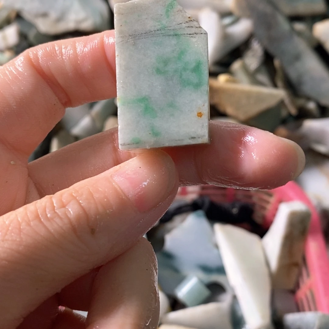 翡翠未镶嵌颈饰天然翡翠