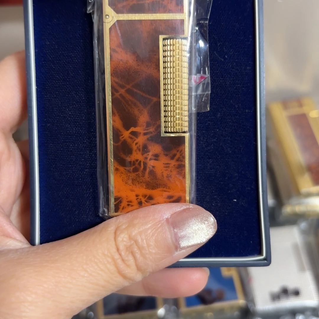 都登卡中古打火机