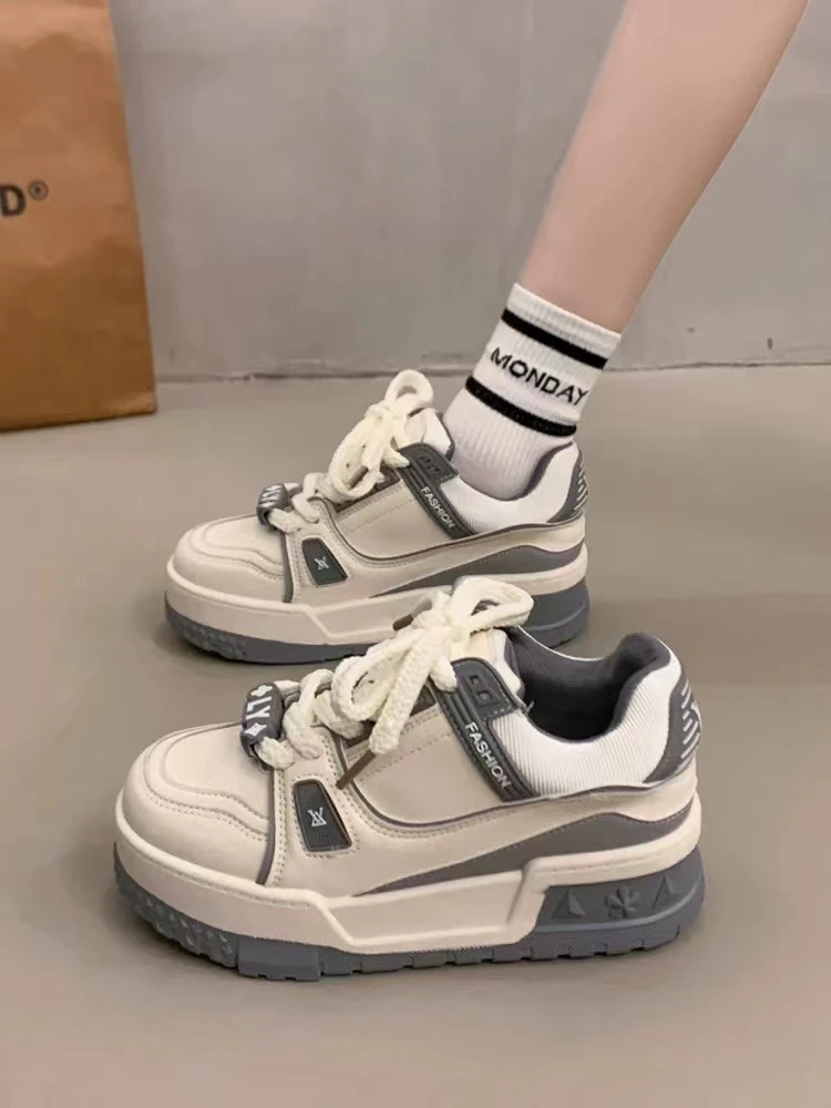 8802灰色增高鞋子百搭板鞋运动休闲鞋