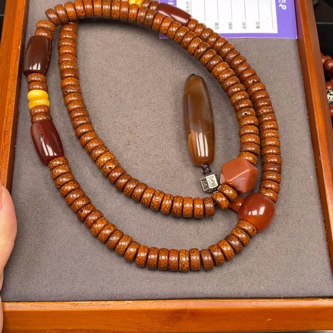 星月菩提吊坠l****載星月