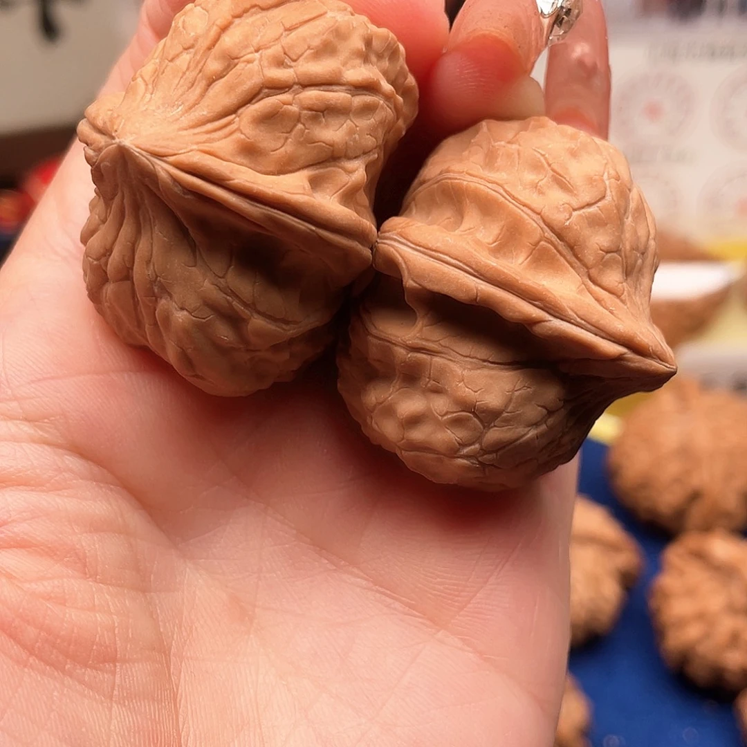 吊坠文玩核桃龟甲纹半壁