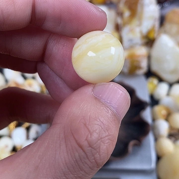 琥珀未镶嵌裸石我