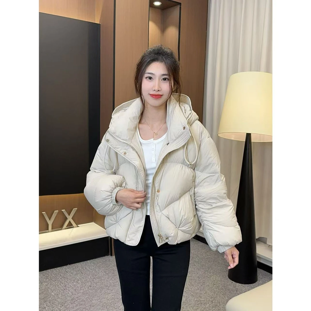 连帽奶芙 小允姐姐2024新款时尚气质高级四色抽绳羽绒服