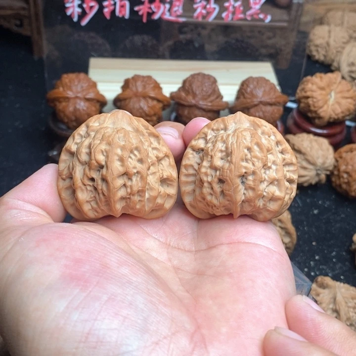 文玩核桃吊坠45佛肚