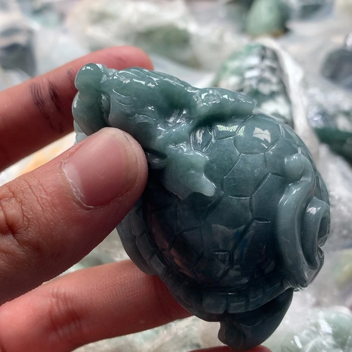 翡翠未镶嵌颈饰保真天然a货翡翠