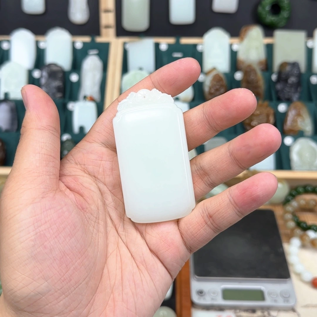 和田玉挂件未镶嵌