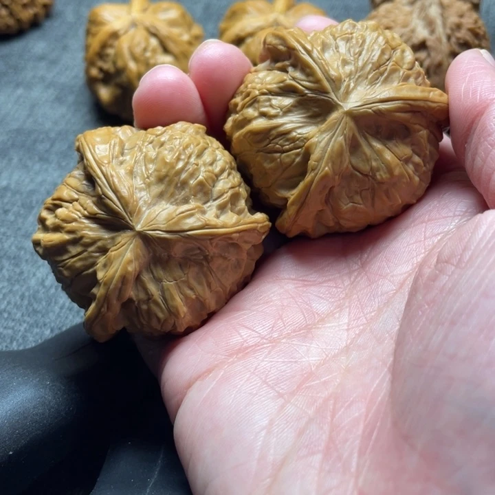 雷****手工三棱南瓜墩三棱